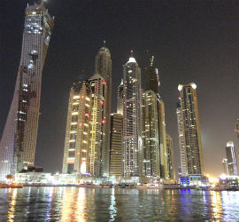 dubai-256582_1280 small